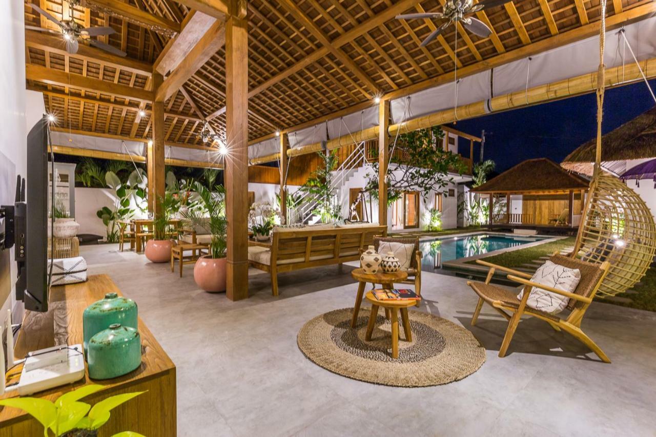 Hoi By Alfred In Bali Villa *