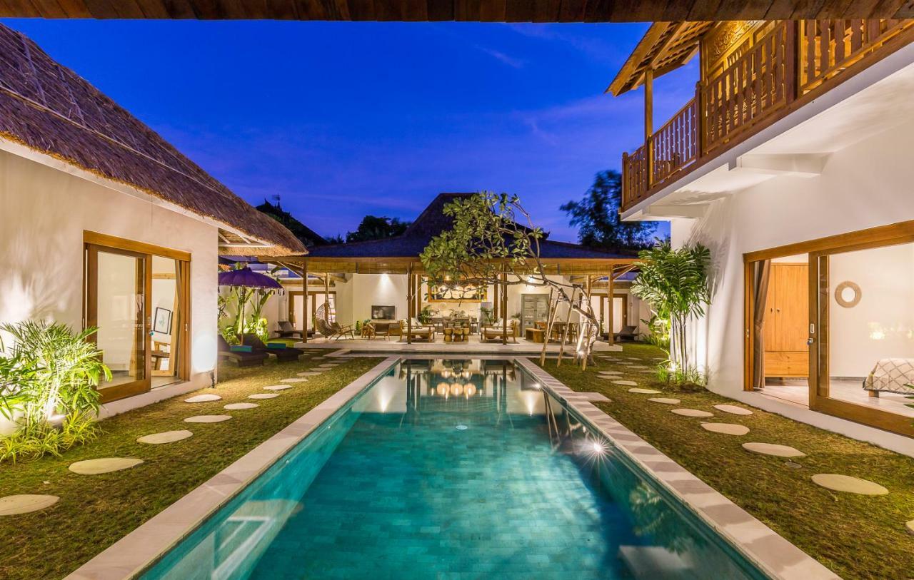 Hoi By Alfred In Bali *