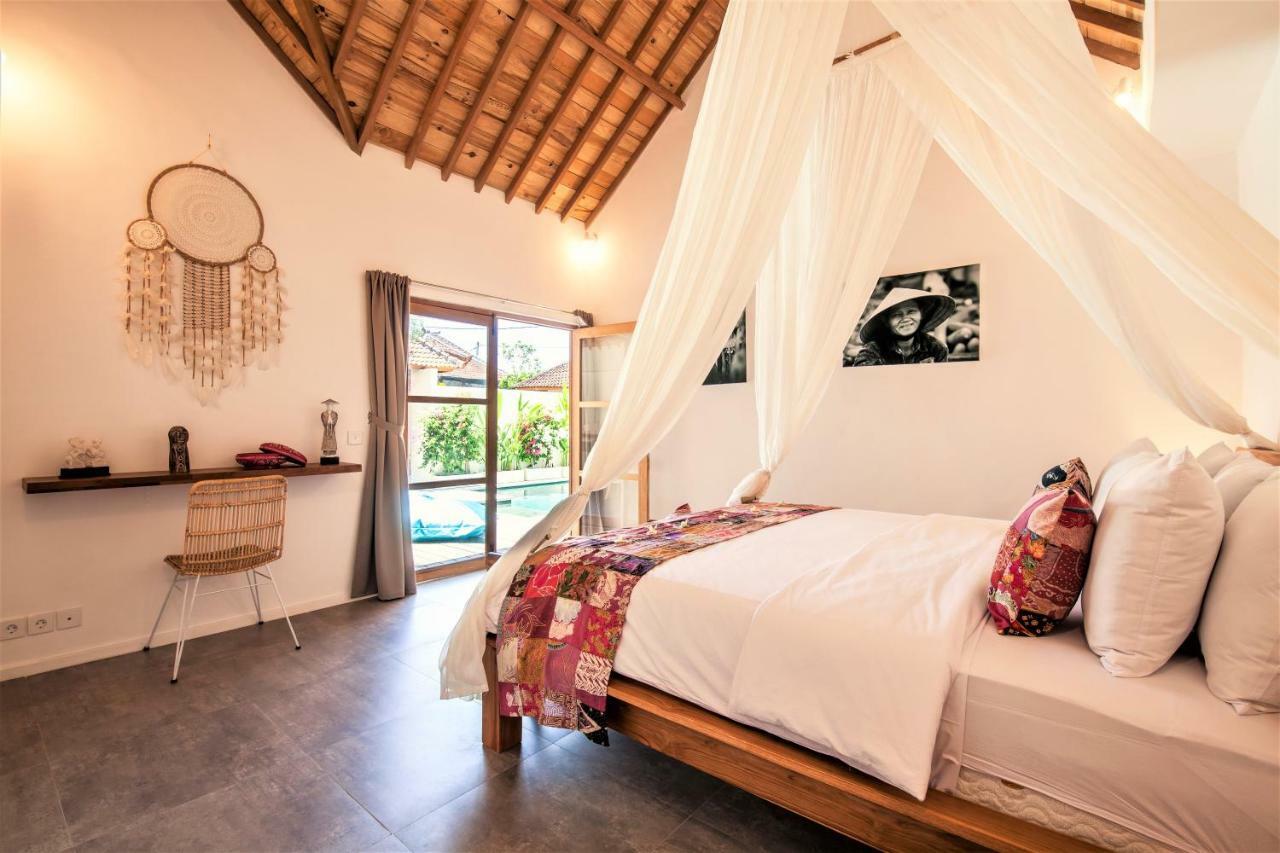 Villa 2br Private Pool In Oberoi, 5min To