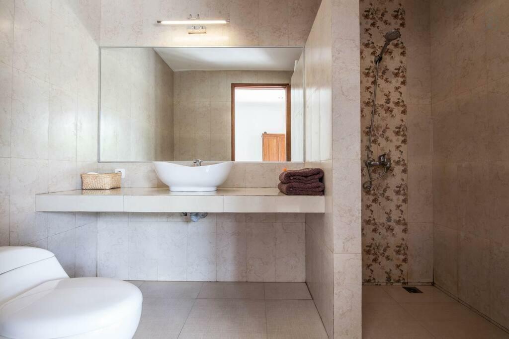 Adorable 1br In The Herat Of Seminyak (Bali)