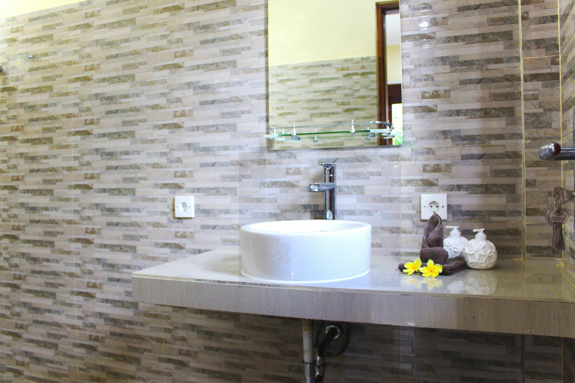 Guest house Cr Tris
