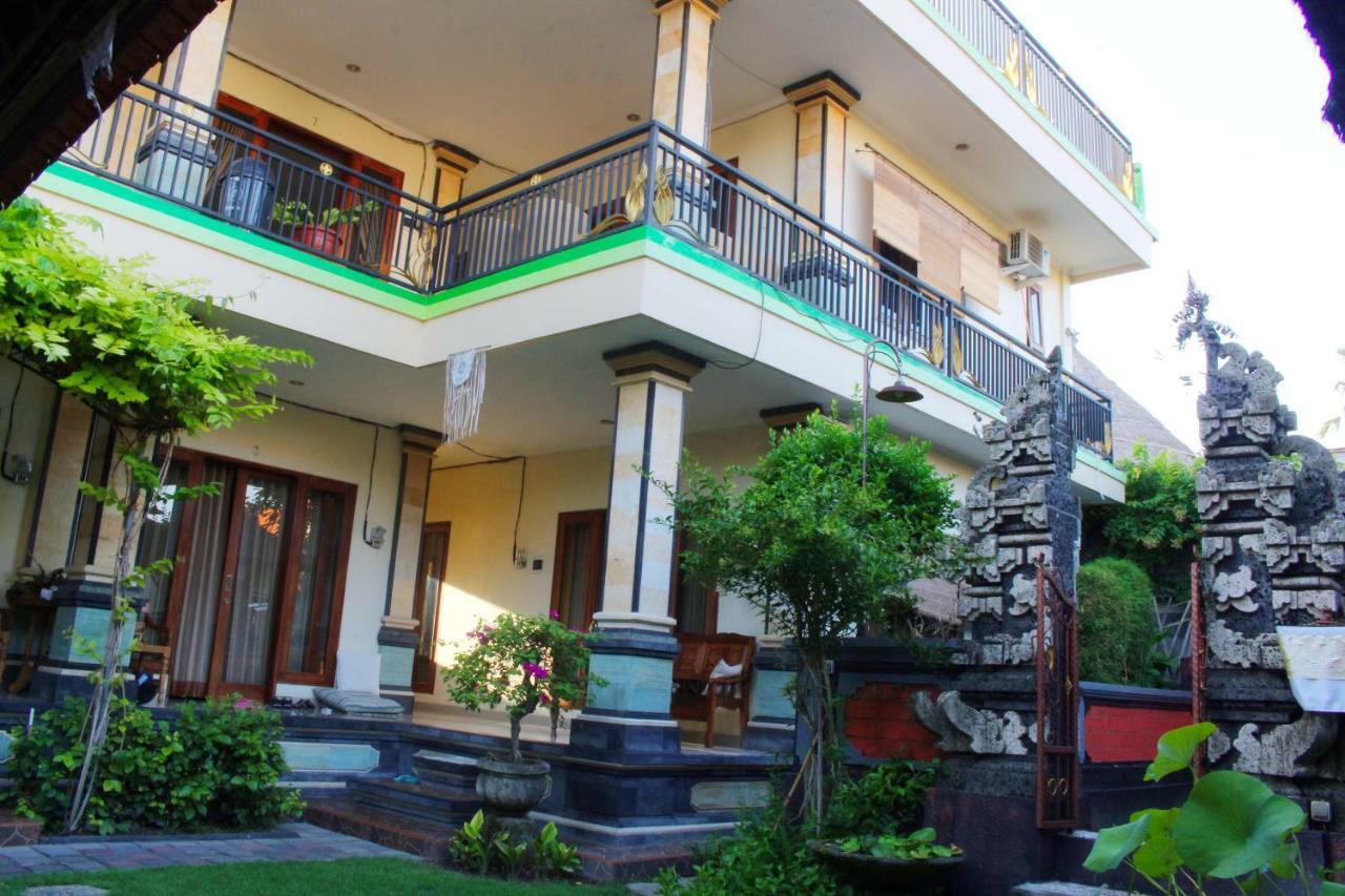 Guest house Cr Tris 2*