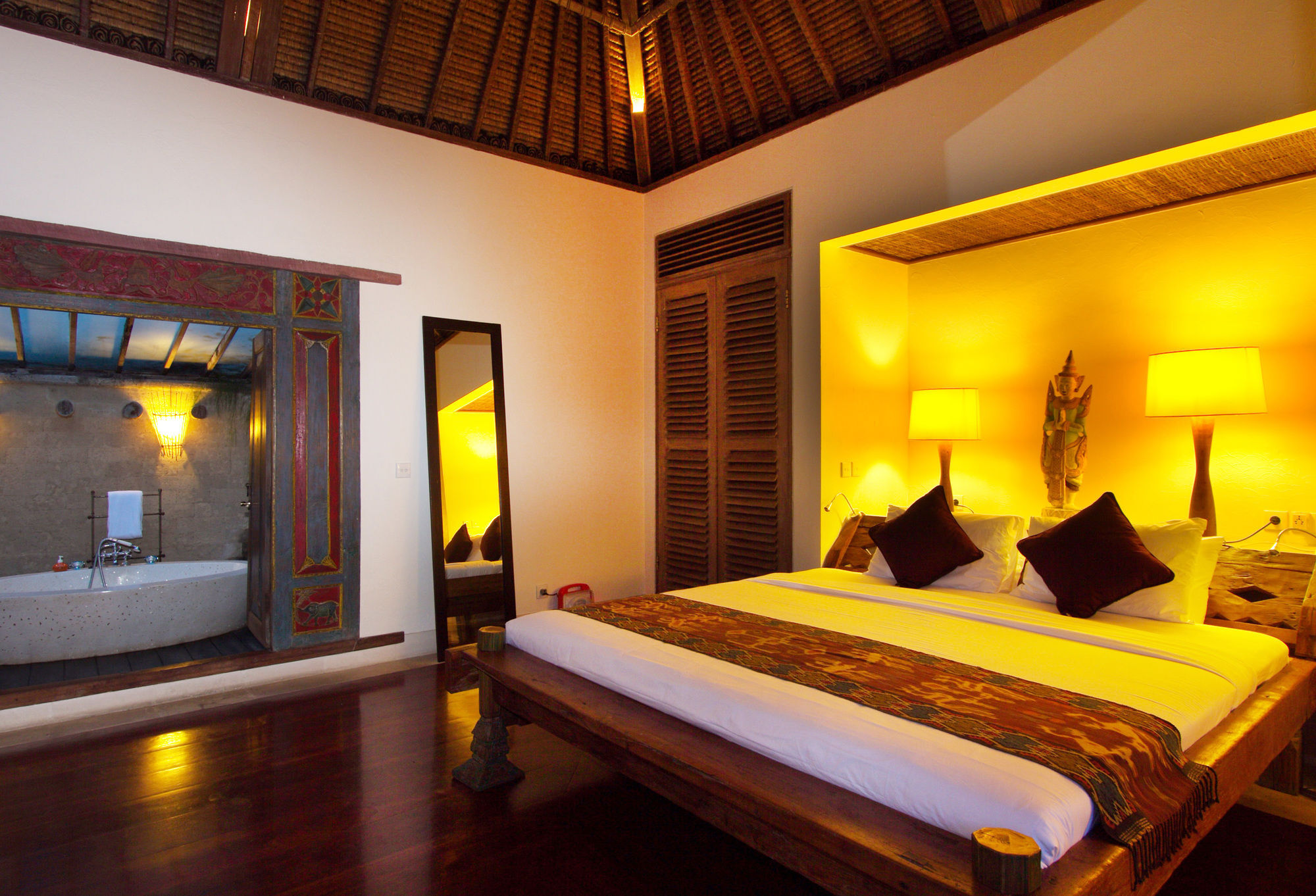 Tirta Naga Bali * Seminyak (Bali)