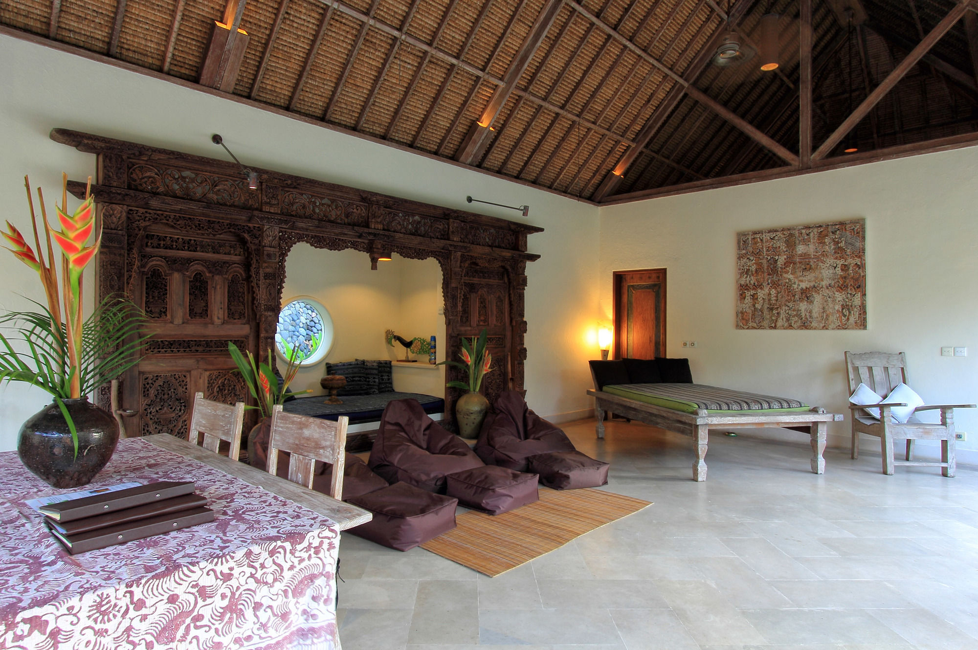 Tirta Naga Bali Biệt thự Seminyak (Bali)