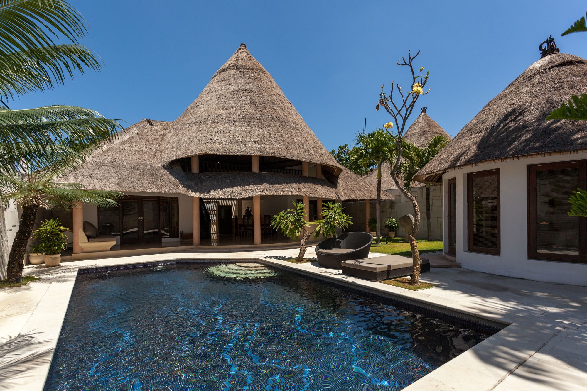 Bvilla Seaside Pousada Seminyak
