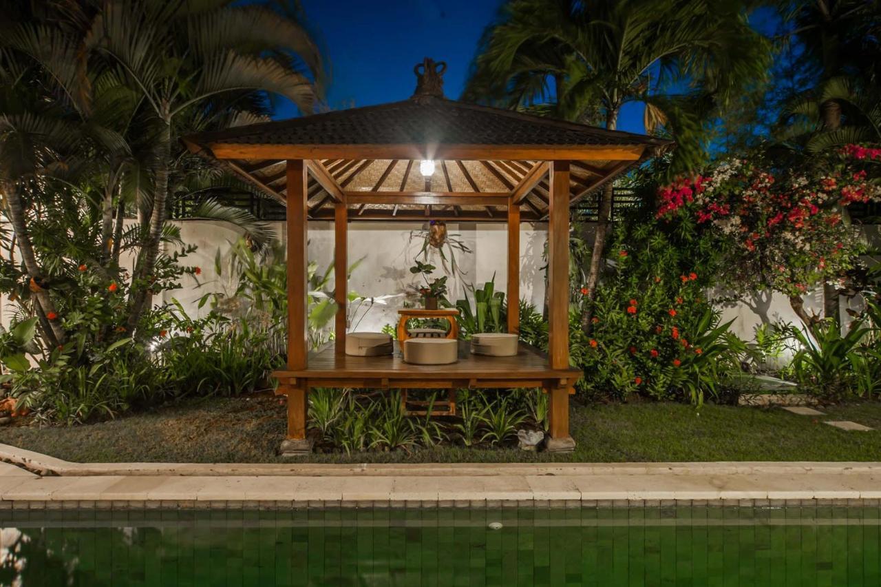 Coco Poco Villa Seminyak (Bali)