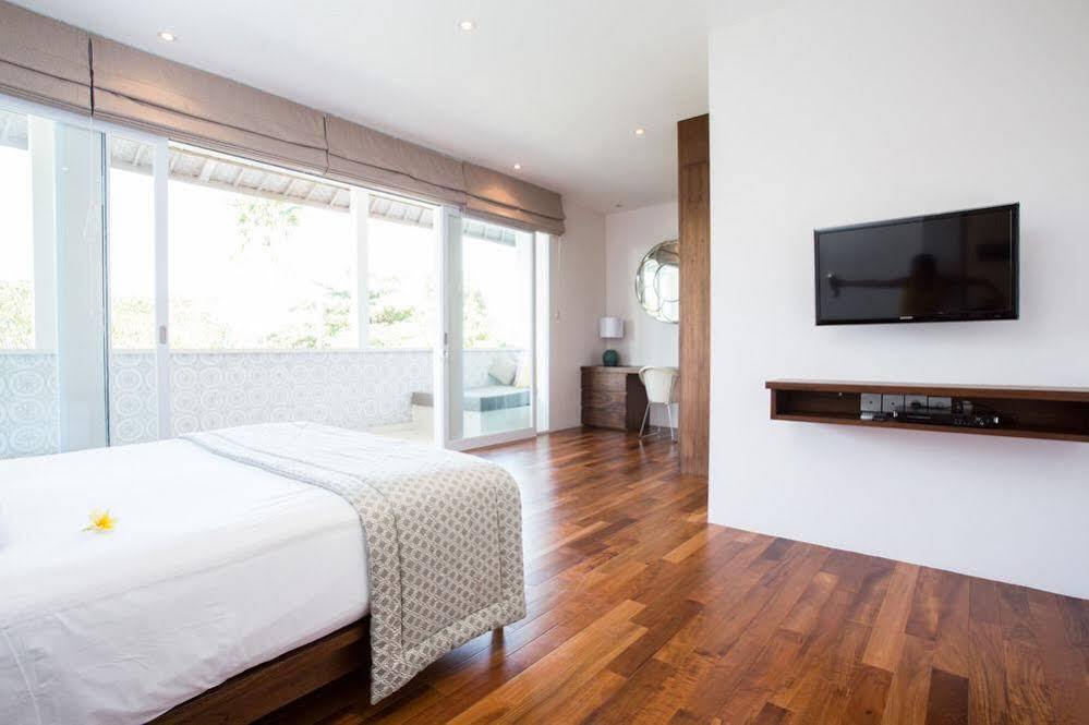 Villa Allure Villas *
