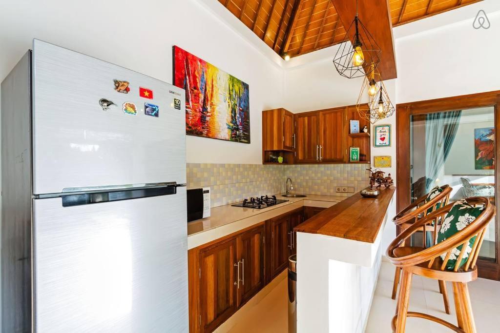 Villa Awesome 1br In The Heart Of Seminyak (Bali)