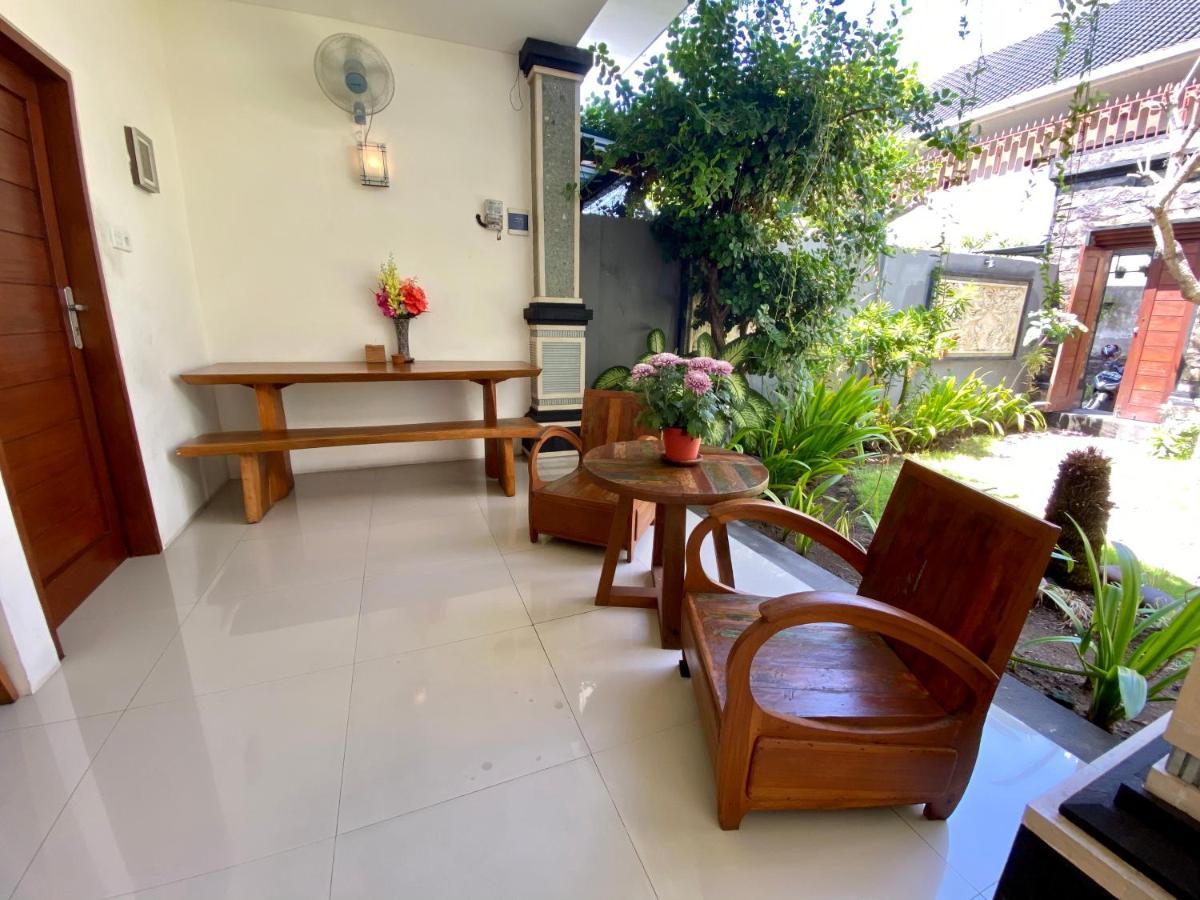 Dikubu Belong 3* Seminyak (Bali)