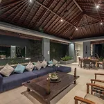 Kembali Villas