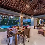 Kembali Villas