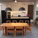 Villa Teejay - Architect-Designed Luxury In Perfect Petitenget Location