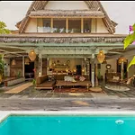 Oma Villa - A Tropical Sanctuary Of Seminyak