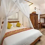 Villa Eight