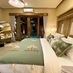 Cozy 3 Bedroom Villa In Seminyak