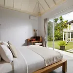 Villa Swarna By Nakula