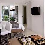 The Kanjeng Suites & Villas Seminyak