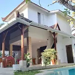 2Br Private Villa In Seminyak Armando Villa