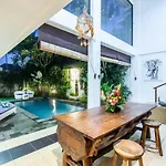 3-Br Private Pool Villa Kayu Aya Seminyak Walk To Beach