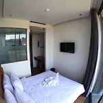 The Fields Hotel And Apartment