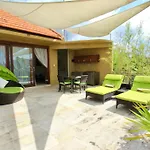 O Villas Seminyak