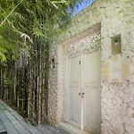 Villa Safari