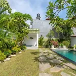 Castelu 3Br Peacefully Villa Near Mertanadi