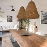 Tropical 3Bdr Poolvilla In Heart Of Seminyak