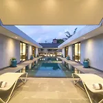 Villa Kalooka, A Vacation In Paradise.