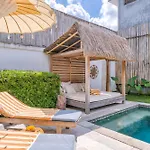 Charming And Tropical 3-Br Villa In Seminyak