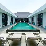 Villa Kalooka, A Vacation In Paradise.