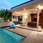 Akhila 4 - 1 Bedroom Modern Tropical Villa At The Heart Of Seminyak