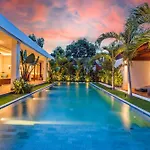 Villa Marlex By Bukit Vista