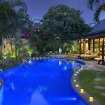 Lataliana Villas
