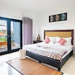 A Stunning 3Bdr Villa In Seminyak With Big Pool And Rooftop