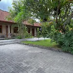 Kaman Bali Guesthouse