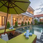Titeng Guest House - Comfortable Studio In Amazing Location Near Potato Head And The Beach