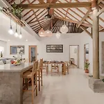 Sae Villa - Private Escape Near Seminyak