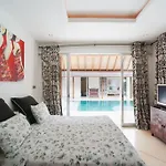 Serenity Villa 4 Bedrooms Big Pool Seminyak Bali