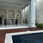 Newly Built Villa Na Bali