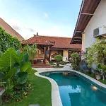 Intimate Villa In Seminyak
