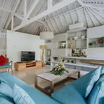 Villa Yang Tao 5, Boutique 3-Bdr Heart Of Seminyak