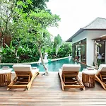 Seminyak Villa Paya Paya Luxury Near Beach-Potato Head