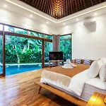 Seminyak Villa Paya Paya Luxury Near Beach-Potato Head