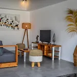 Villa Mana Tea 2 Bedrooms & Pool Seminyak