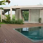Designer Luxe Pool & Garden Villa! Rooftop, Ricefields, Beach 10Mins - Canggu