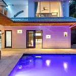 Villa Julietta, 4 Bedroom In The Heart Of Seminyak