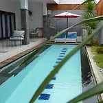 De Luxe Villa Fabian Escape In Seminyak