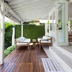 Bear Cottage 4 Bedroom Luxury Villa - Petitenget, Seminyak