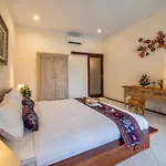 Bens Tunjung Villa Two-Bedroom With Private Pool Kuta